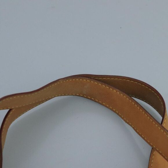 Louis Vuitton Hampstead White Canvas Tote Bag (Pre-Owned) - Picture 6 of 16